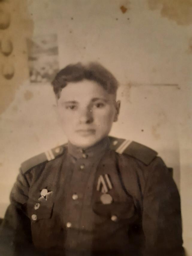 Крез Евгений Емельянович