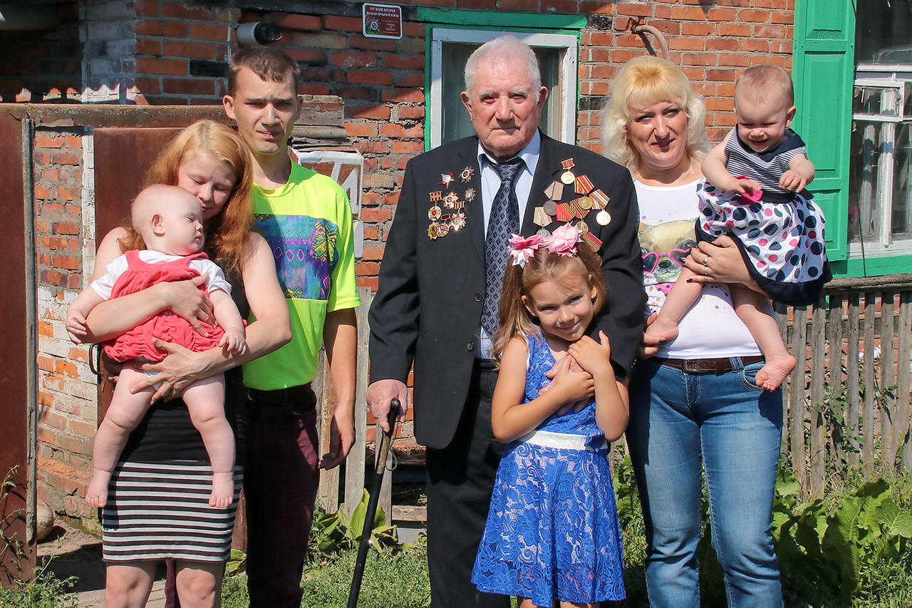 Бертников Александр Иванович