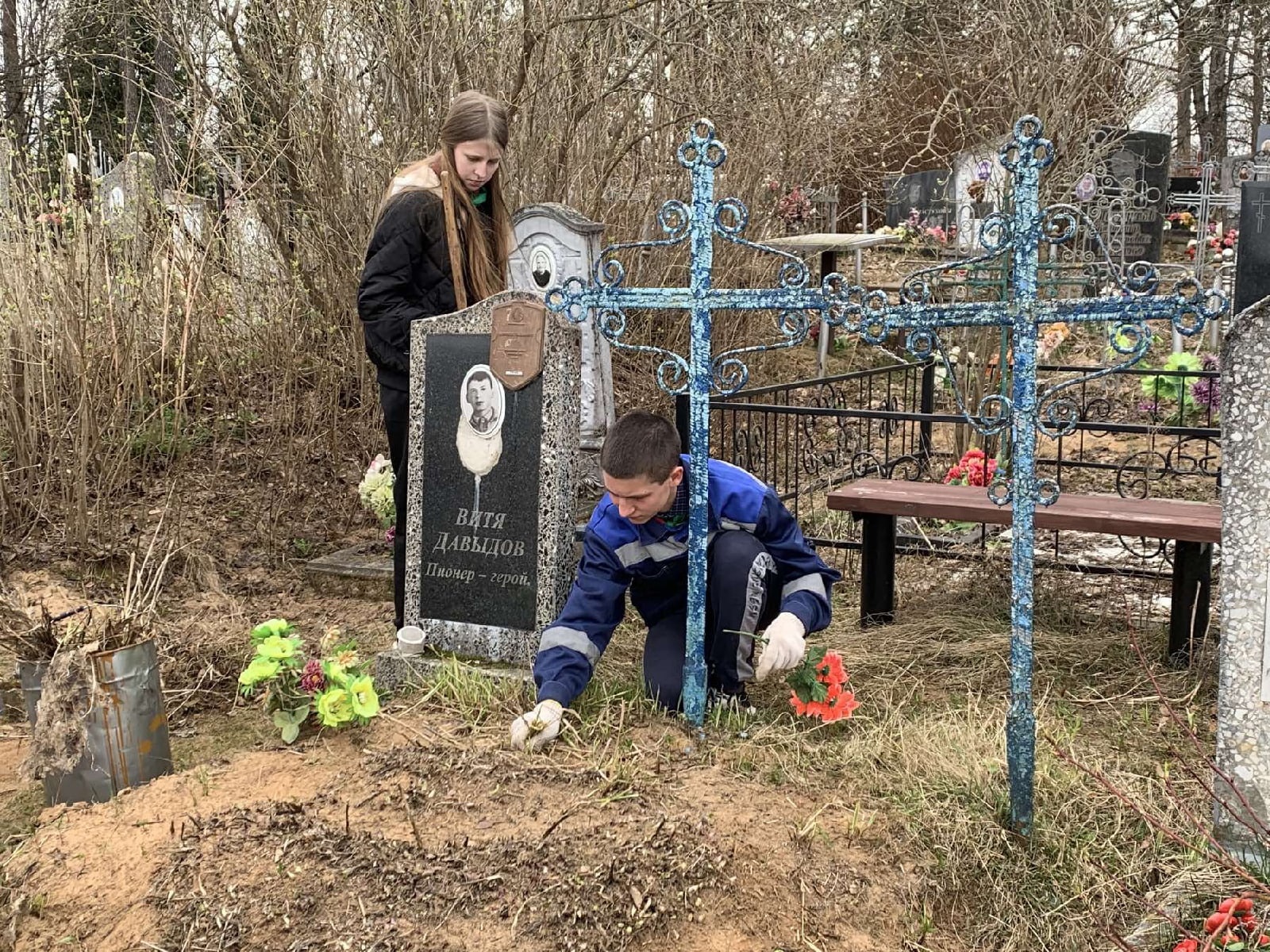 Давыдов Виктор неизвестно