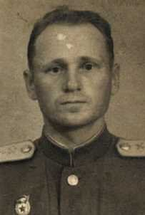 Корень Иван Григорьевич