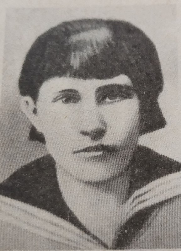 Максимович Оля -