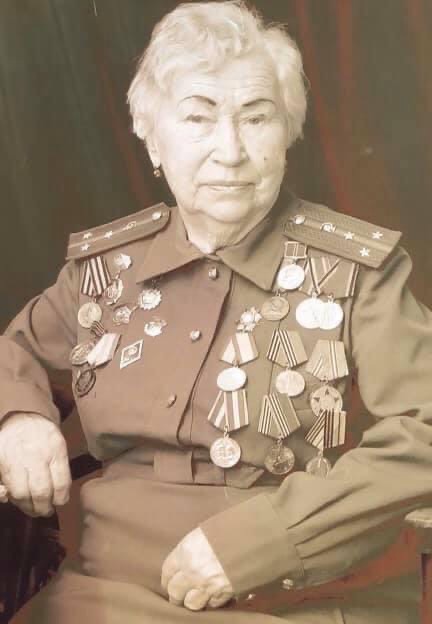 Краснощёкая Анисья Ефимова