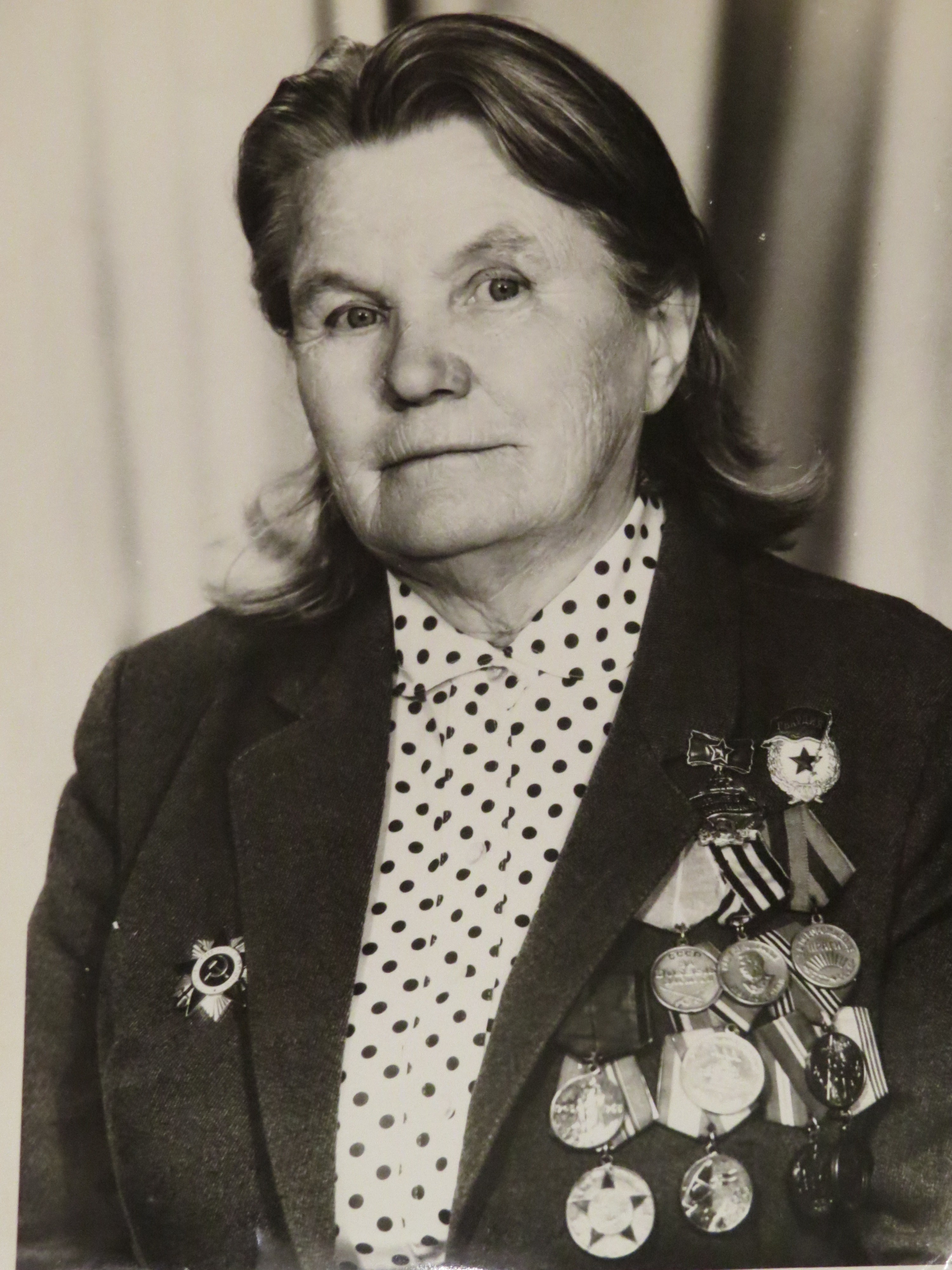 Тупицына(Шикасюк) Валентина Емельяновна