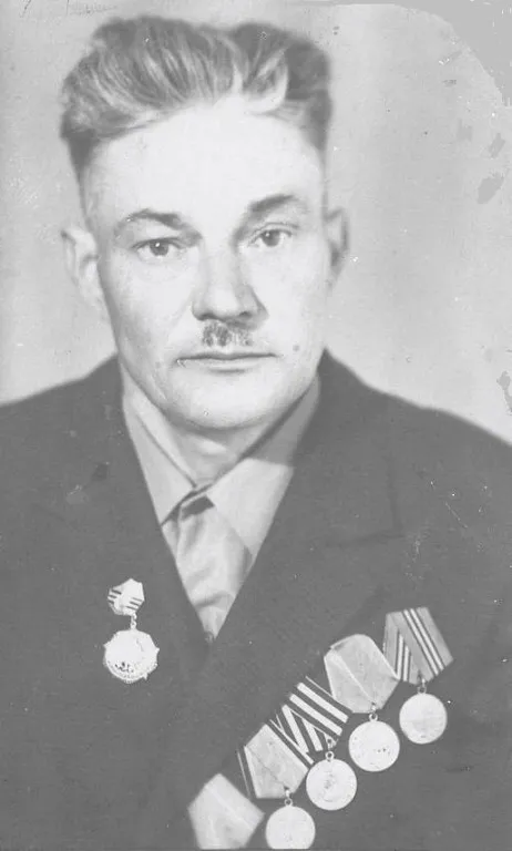 Емельянович Петр Леонтьевич